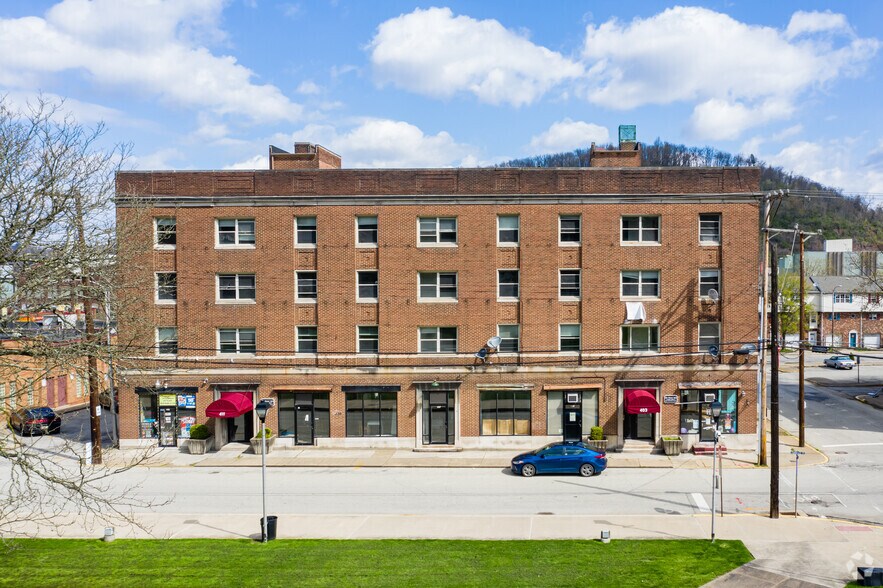 106 Herman Ave, Wilmerding, PA à louer - Photo du bâtiment - Image 2 de 24