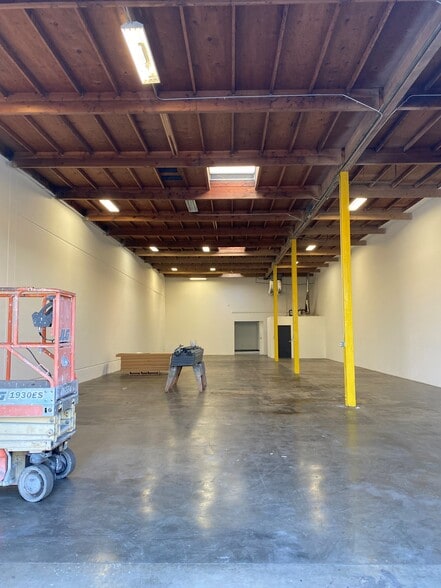 701-833 W Anaheim St, Long Beach, CA for lease - Building Photo - Image 3 of 15