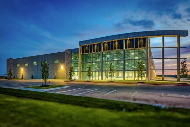 4501 SW Rainbow Farm Rd, Bentonville, AR for lease Building Photo- Image 1 of 5