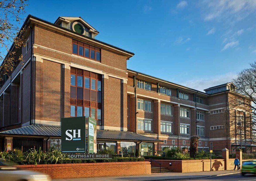 Southgate St, Gloucester à louer - Photo du bâtiment - Image 1 de 20