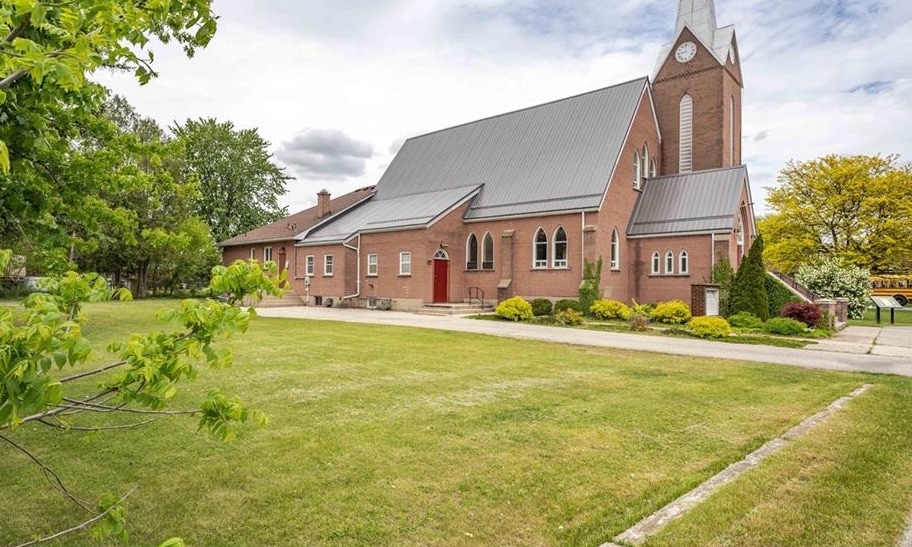 21 Lansdowne Av, Delhi, ON à vendre - Photo du bâtiment - Image 2 de 8