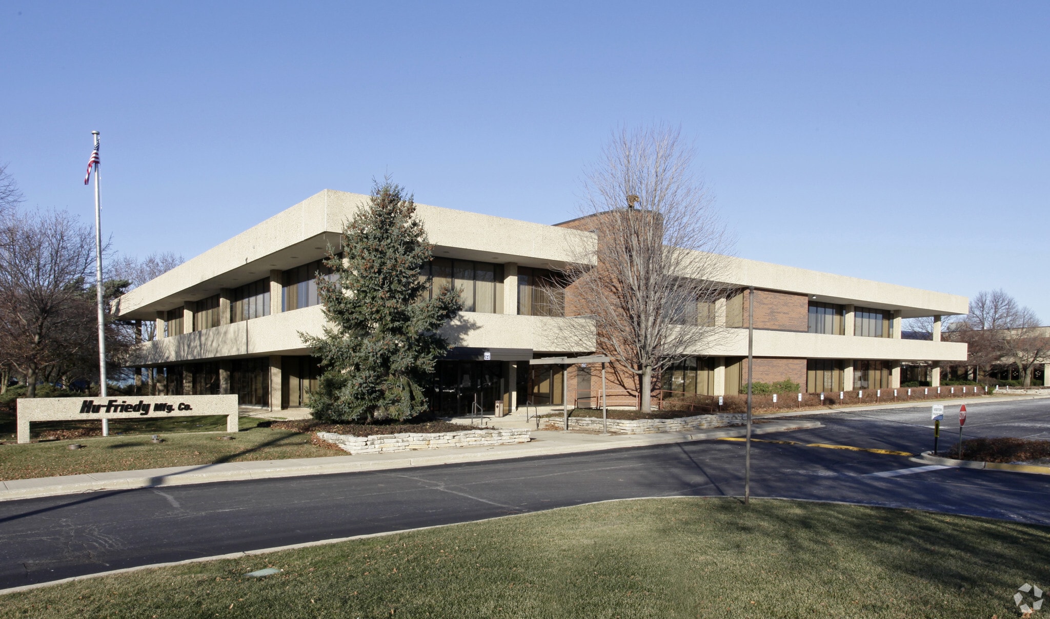 1666 E Touhy Ave, Des Plaines, IL à vendre Photo du bâtiment- Image 1 de 7