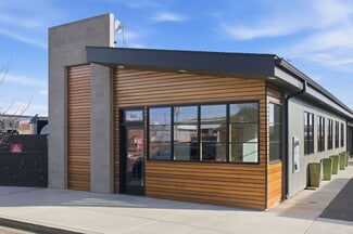 Plus de détails pour 544 SW 4th St, Redmond, OR - Bureau à vendre