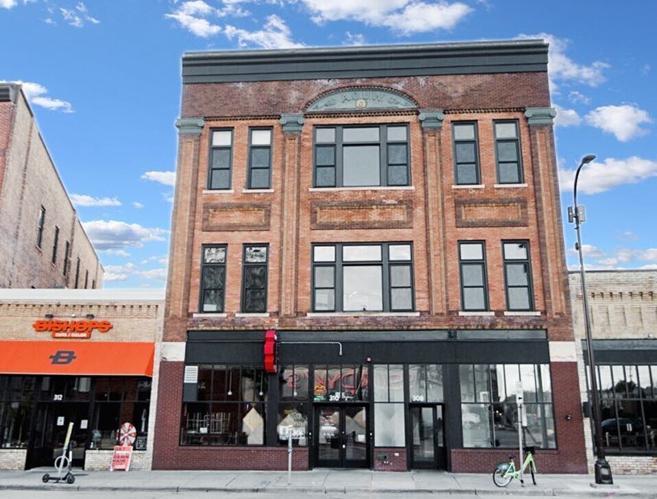 308-310 E Hennepin Ave, Minneapolis, MN for lease Building Photo- Image 1 of 27