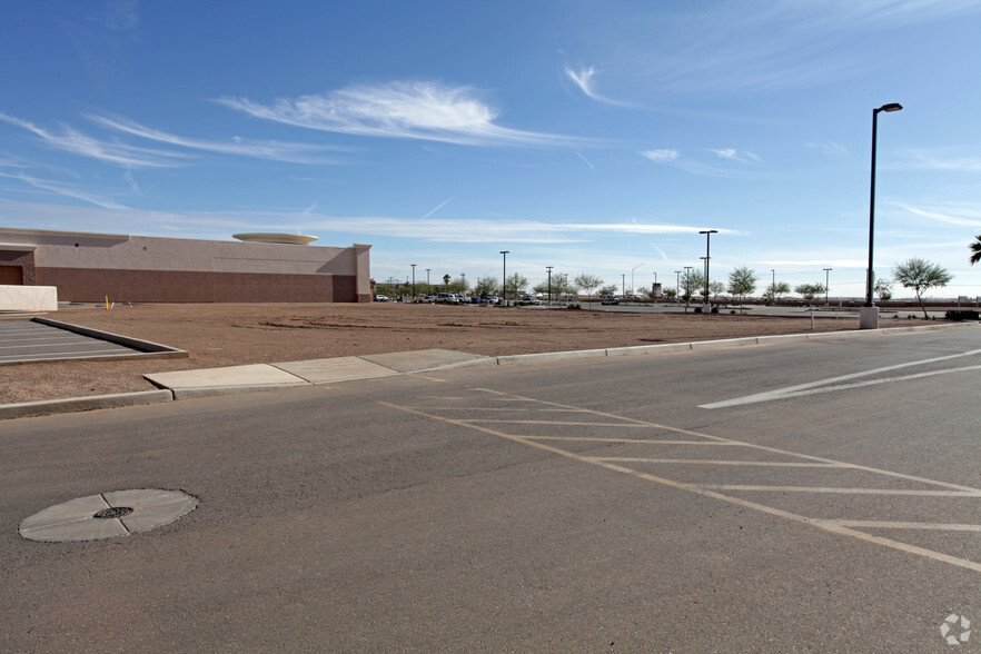 2024 E Florence Blvd, Casa Grande, AZ for lease - Building Photo - Image 1 of 6