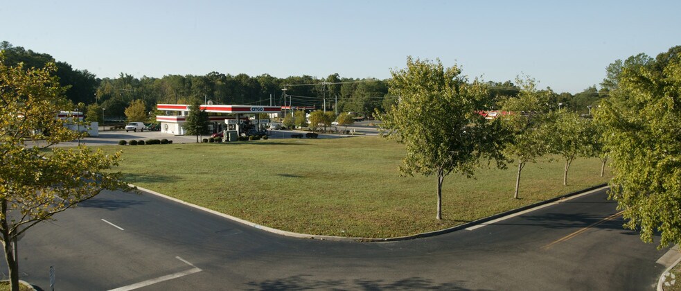 8104 George Washington Memoria Hwy, Yorktown, VA à vendre - Photo du bâtiment - Image 2 de 4