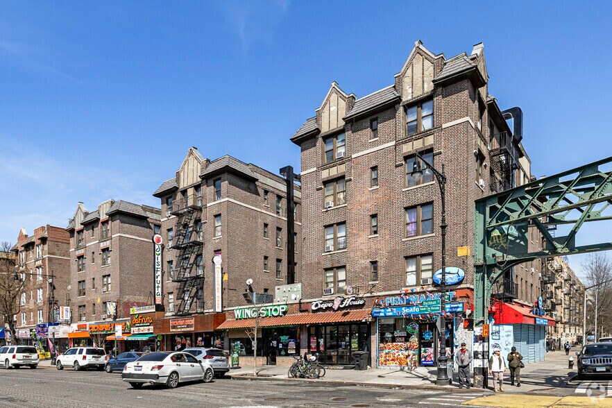 101-111 Dyckman St, New York, NY à vendre - Photo du bâtiment - Image 2 de 6