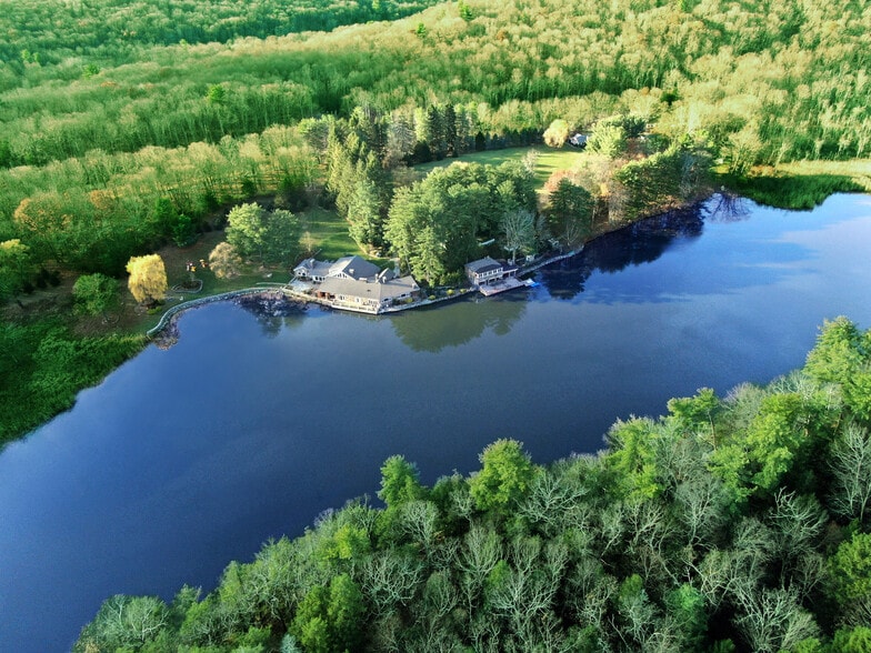 201 Swartekill Rd, Highland, NY à louer - Photo du bâtiment - Image 1 de 19