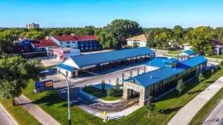 Plus de détails pour 1750 S Columbia Rd, Grand Forks, ND - Spécialité à vendre