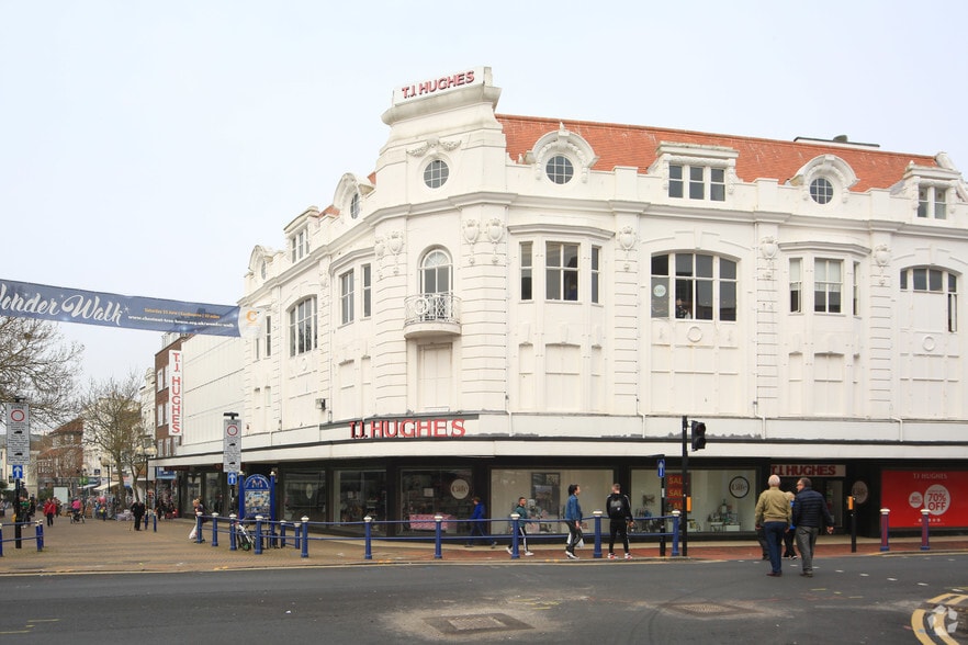 177-187 Terminus Rd, Eastbourne à vendre - Photo du bâtiment - Image 3 de 8