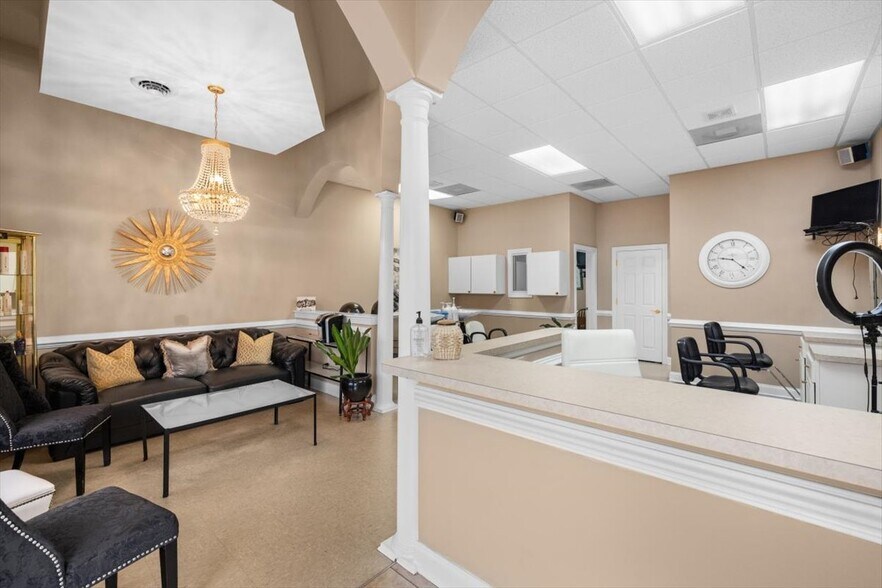 3050 Valley Ave, Winchester, VA à louer - Photo du bâtiment - Image 2 de 13