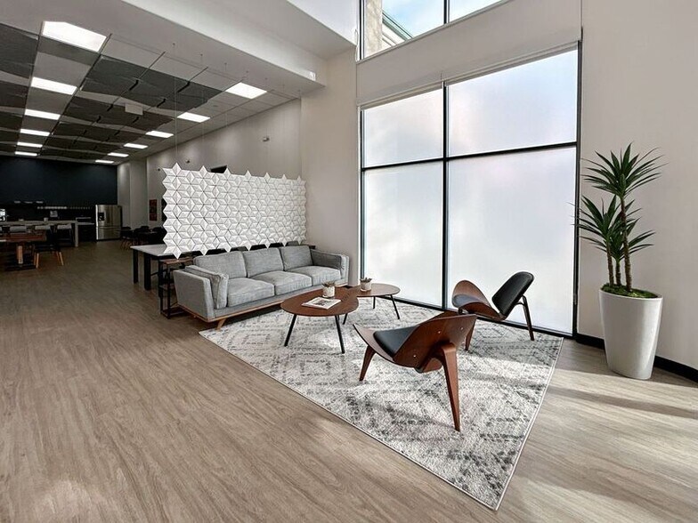 15 Railroad Ave, Danville, CA à louer - Photo intérieure - Image 3 de 14