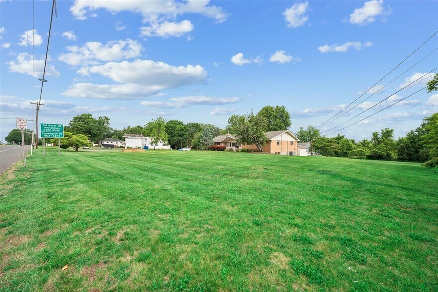 3582 Us-22, Somerville, NJ à vendre - Photo du bâtiment - Image 2 de 28