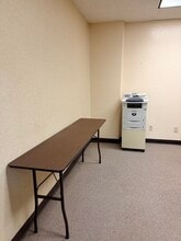 500 N Meridian Ave, Oklahoma City, OK for lease Interior Photo- Image 2 of 4