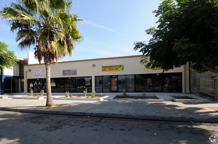 3818-3824 Crenshaw Blvd, Los Angeles, CA à louer - Photo du bâtiment - Image 3 de 4