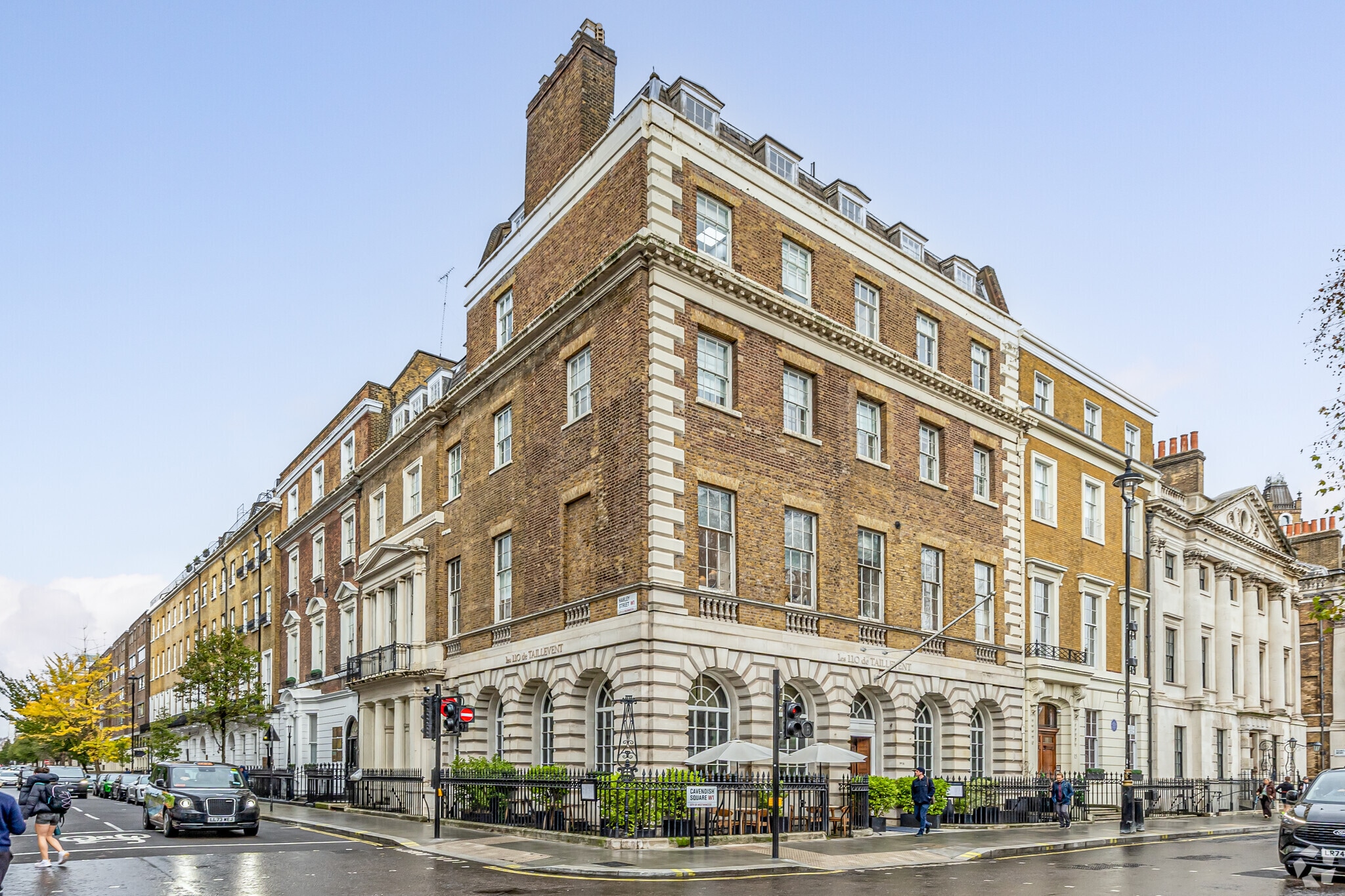 2 Harley St, London for lease Primary Photo- Image 1 of 16