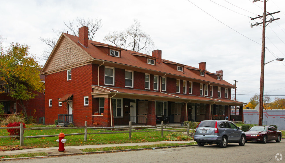 403-411 N Murtland St, Pittsburgh, PA à vendre - Photo principale - Image 1 de 2