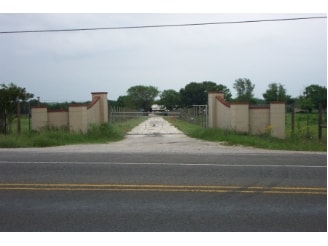 11900 FM 812, Del Valle, TX for sale Primary Photo- Image 1 of 13