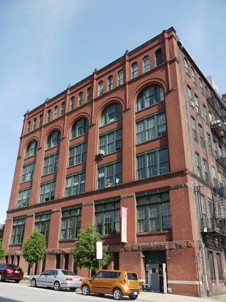 1501 Guilford Ave, Baltimore, MD for sale - Building Photo - Image 3 of 4