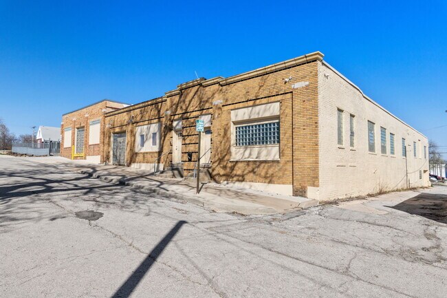 More details for 1425 Agnes Ave, Kansas City, MO - Industrial for Sale