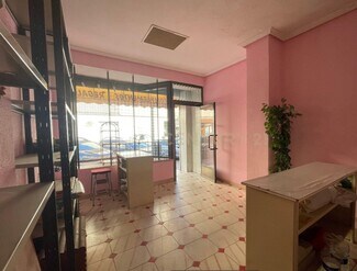 Plus de détails pour Multi-résidentiel à vendre