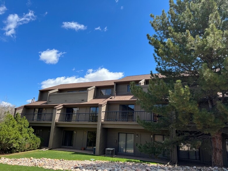 6438-6444 S Quebec St, Centennial, CO for lease - Building Photo - Image 2 of 8