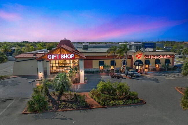 Plus de détails pour 7516 W Irlo Bronson Memorial Hwy, Kissimmee, FL - Commerce de détail à louer