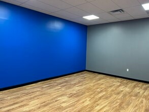 4706 Route 8, Allison Park, PA for lease Interior Photo- Image 2 of 4