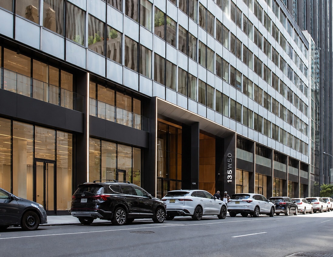 135 W 50th St, New York, NY for lease Interior Photo- Image 1 of 3