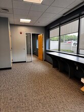 2 Omni Way, Chelmsford, MA for lease Interior Photo- Image 2 of 6