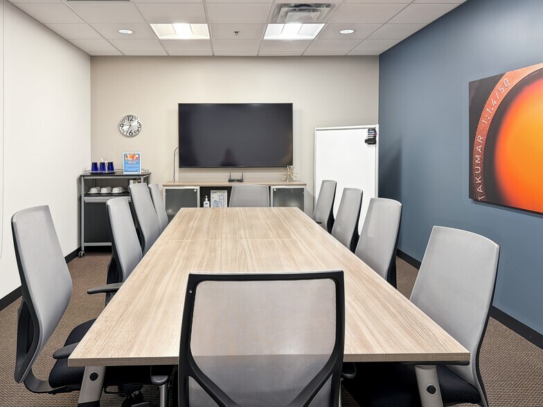 7301 N 16th St, Phoenix, AZ à louer - Photo du bâtiment - Image 2 de 14