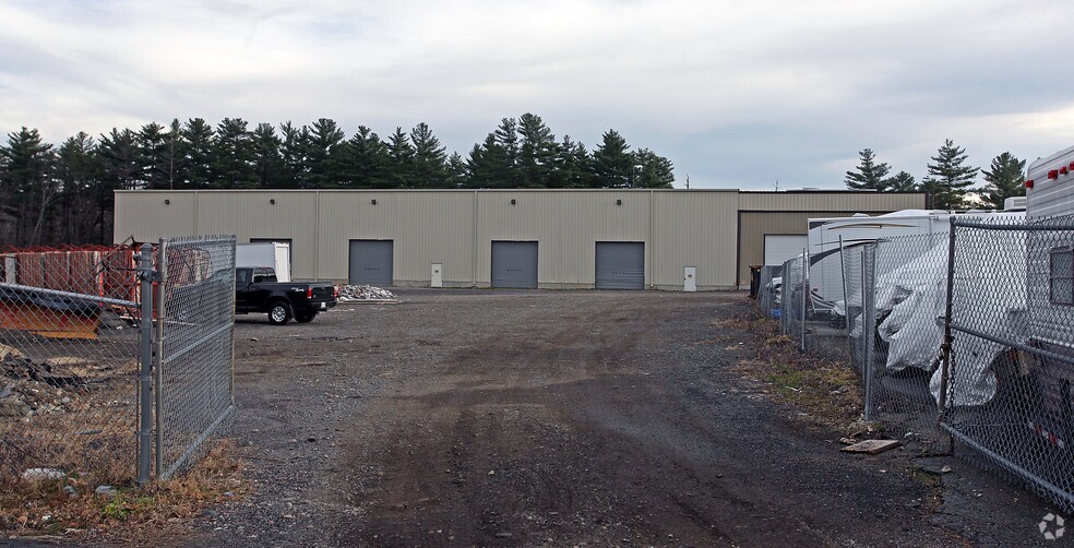 896 Boston Post Rd, Marlborough, MA à vendre - Photo du bâtiment - Image 2 de 6