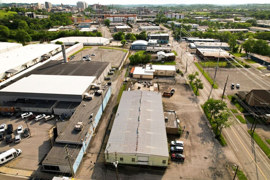 1424 McCalla Ave, Knoxville, TN à vendre - Aérien - Image 2 de 7