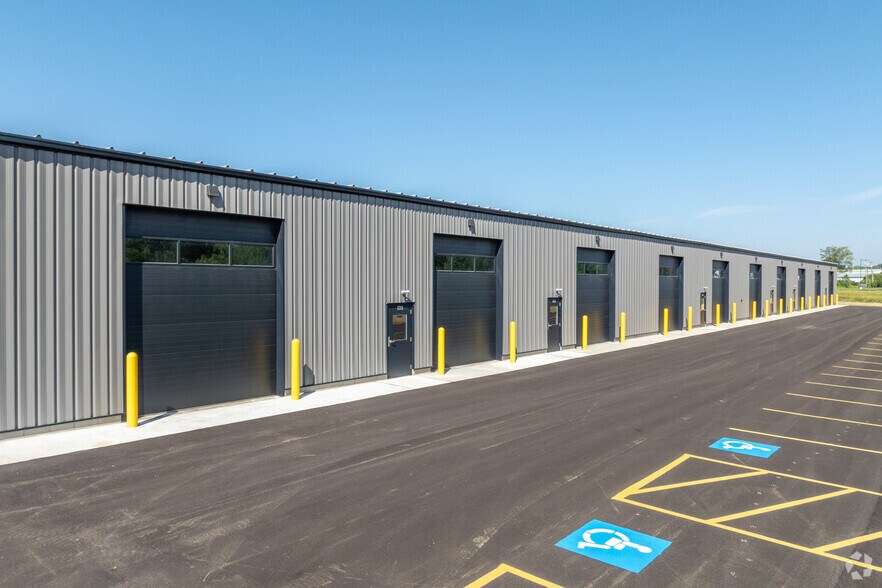 1701 Seddon Ct, Ashland, OH à louer - Photo du bâtiment - Image 1 de 12