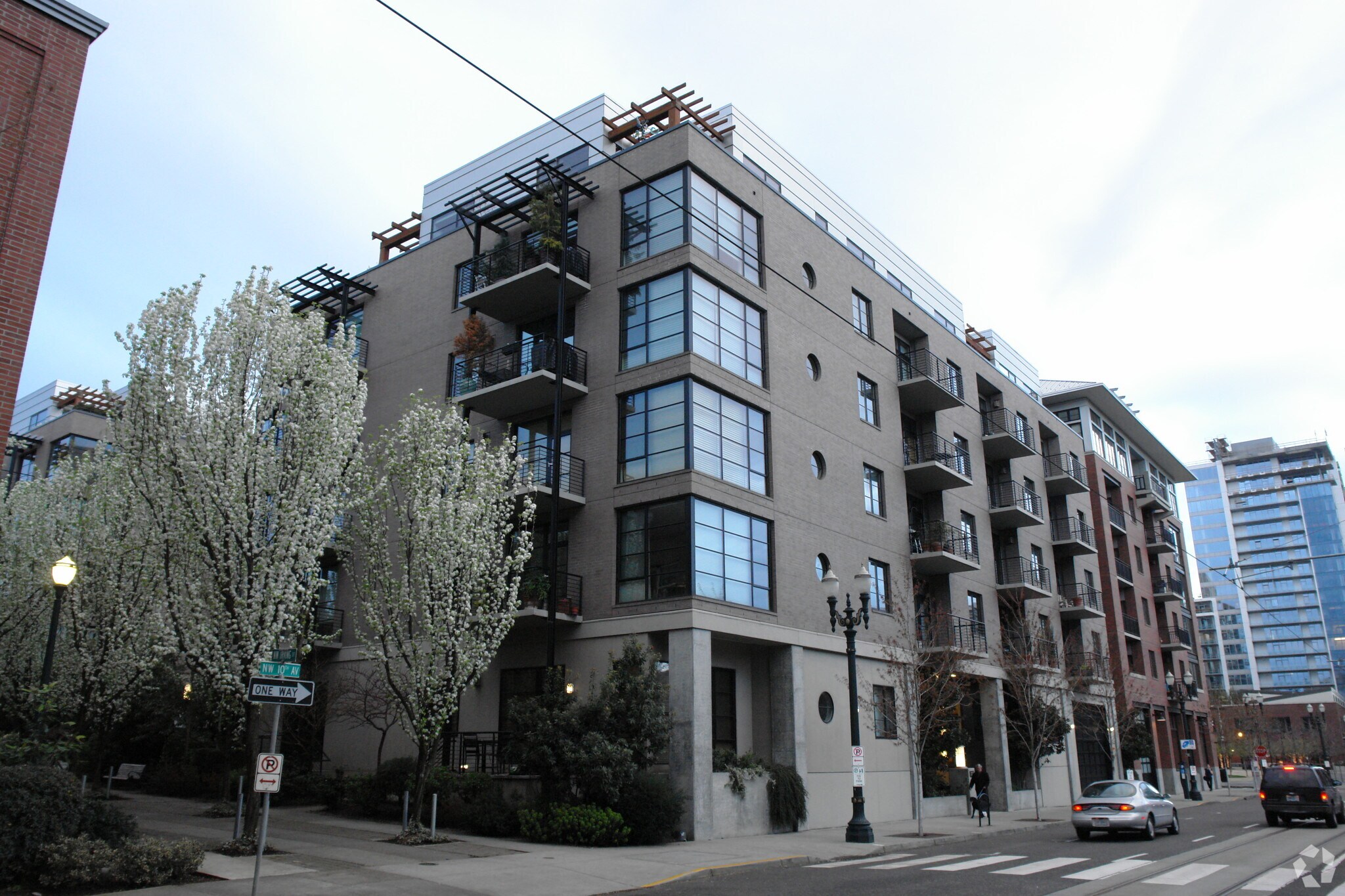 1030 NW Johnson St, Portland, OR à louer Photo du bâtiment- Image 1 de 8
