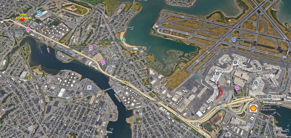 418 Revere Beach Pky, Revere, MA à louer - Photo du bâtiment - Image 3 de 4