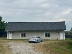 4931 Drive in Ln, Wendell, NC for lease Building Photo- Image 2 of 9
