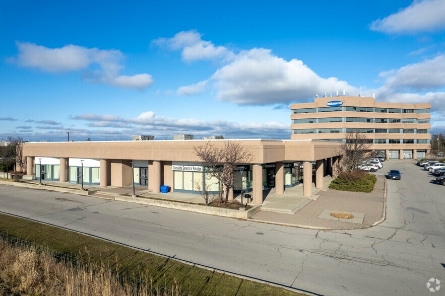 7880 Keele St, Vaughan, ON à louer - Photo du bâtiment - Image 2 de 7