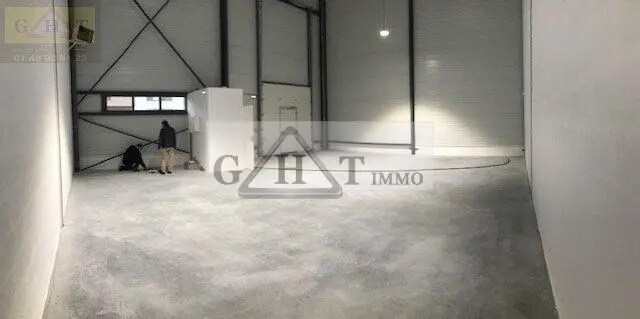 Industrial in Bussy-Saint-Georges for lease - Interior Photo - Image 2 of 6
