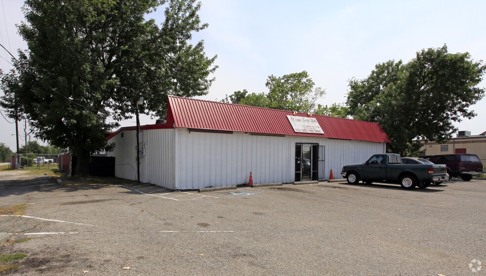 9210 Winkler Dr, Houston, TX for sale - Building Photo - Image 2 of 2