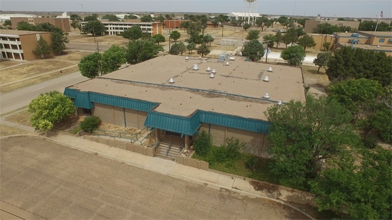 9712 8th Dr, Lubbock, TX for lease - Building Photo - Image 2 of 8