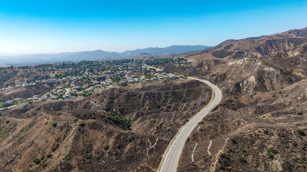 18300 Sesnon Blvd, Granada Hills, CA for sale - Aerial - Image 3 of 6