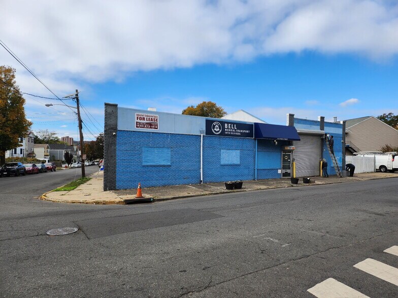 109 Park St, Orange, NJ à louer - Photo du bâtiment - Image 2 de 16