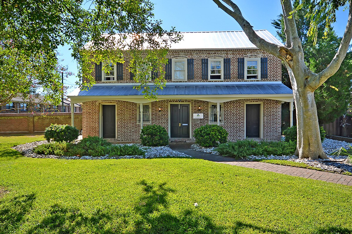 635 E Bay St, Charleston, SC à louer Photo principale- Image 1 de 8