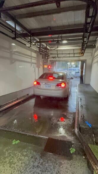 313 7th Ave, Beaver Falls, PA à vendre - Photo intérieure - Image 3 de 4