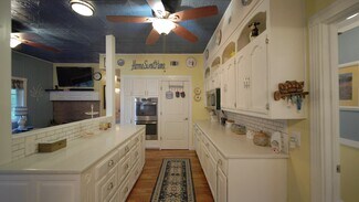 Plus de détails pour 1065 Pr 7041, Elgin, TX - Spécialité à vendre