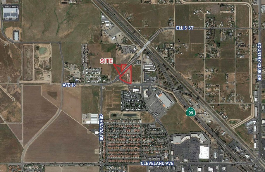 2140 Ellis St, Madera, CA à vendre - Aérien - Image 2 de 5