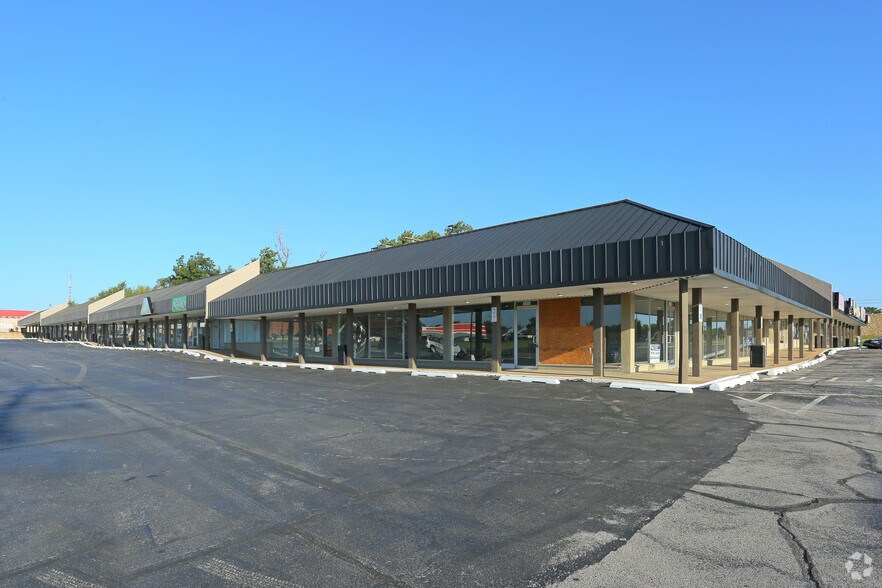 4501-4527 NW 10th St, Oklahoma City, OK à louer - Photo du bâtiment - Image 1 de 20