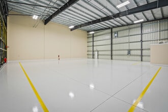 2590 Airport North Dr, Vero Beach, FL for lease Interior Photo- Image 2 of 41