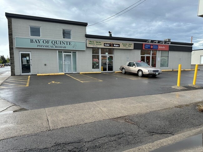 More details for 21 College St W, Belleville, ON - Retail for Lease